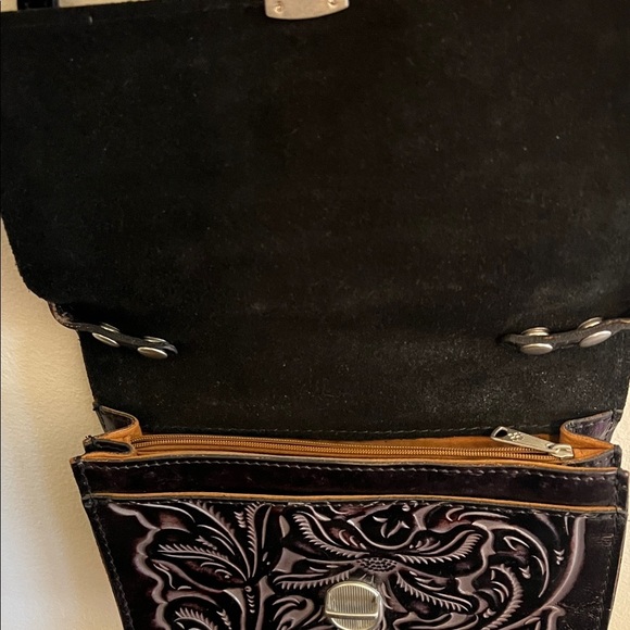 Patricia Nash Black and Blue Crossbody Bag - Picture 7 of 9